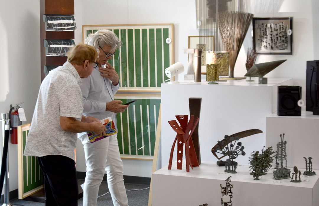 Live Art and Design Auction Event at Palm Beach Modern Auctions